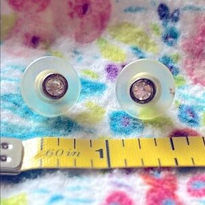 Vintage 90s Elegant Crystal Stud Earrings